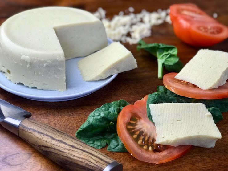 Mozzarella Cheese Recipe (Cultured)